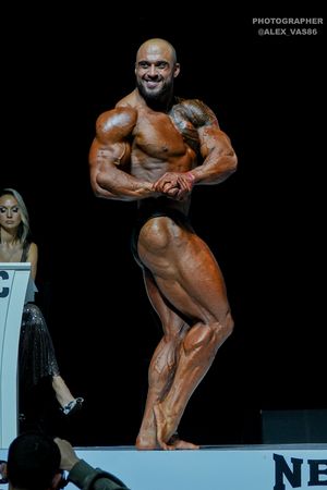 CLASSIC PHYSIQUE +178